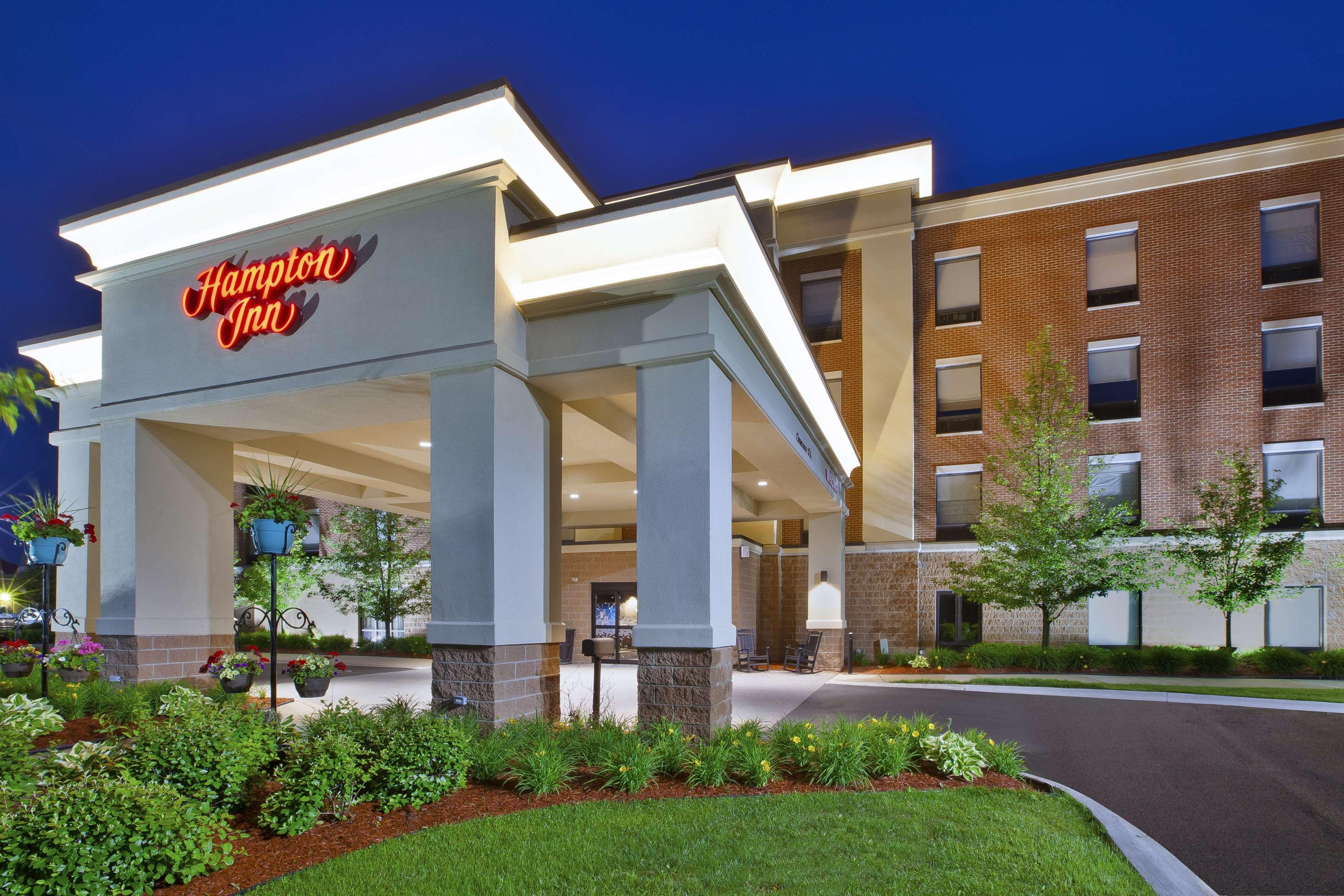Hampton Inn Commerce/Novi Kültér fotó