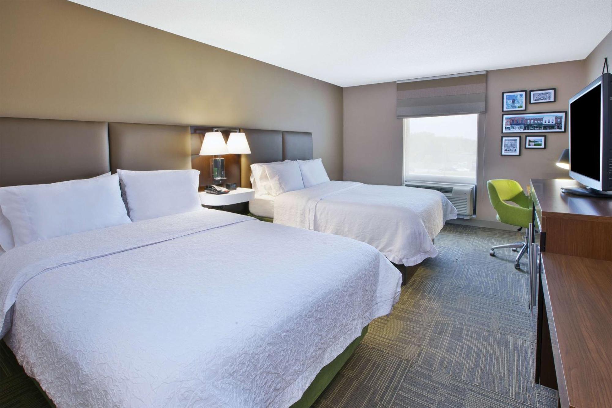 Hampton Inn Commerce/Novi Kültér fotó