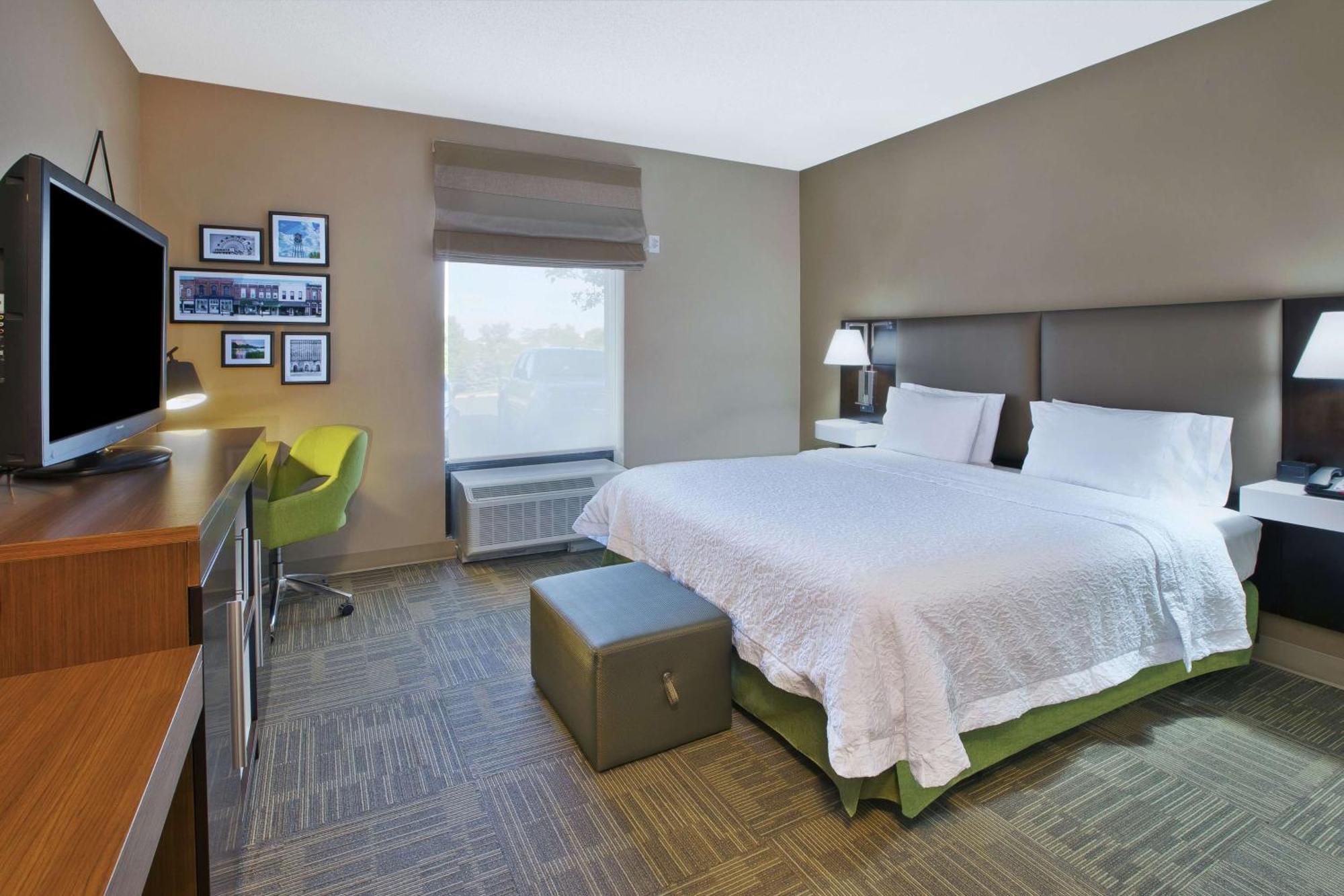 Hampton Inn Commerce/Novi Kültér fotó