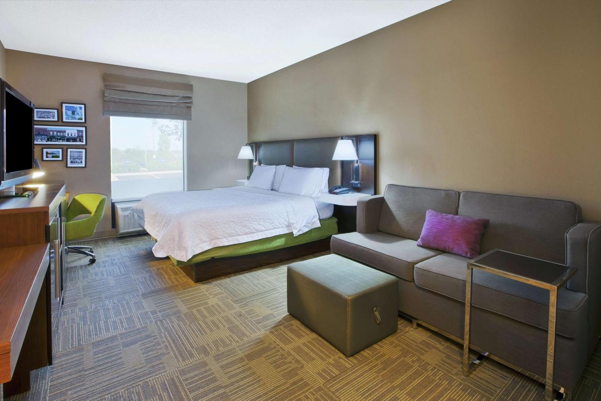 Hampton Inn Commerce/Novi Kültér fotó