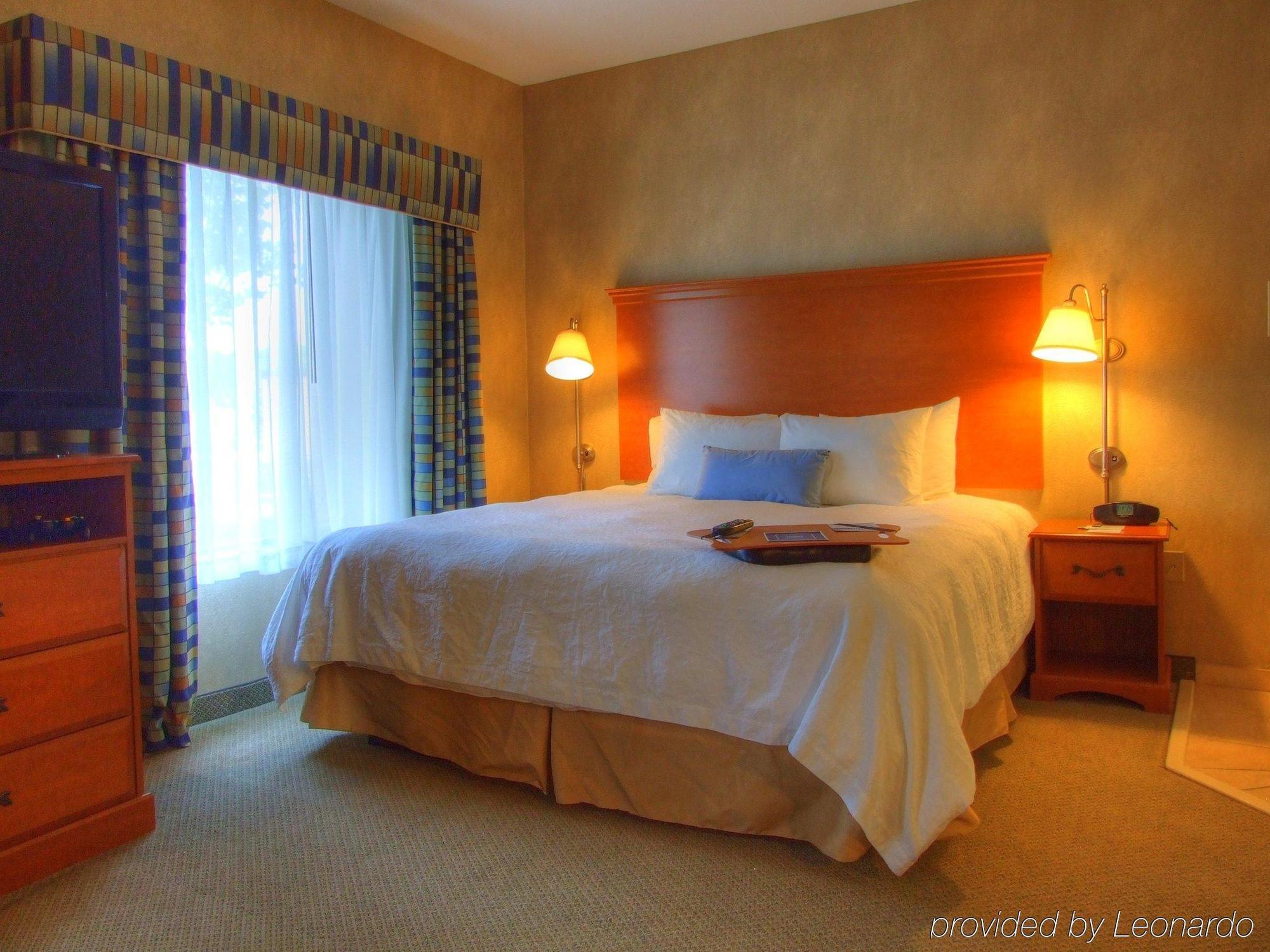 Hampton Inn Commerce/Novi Szoba fotó